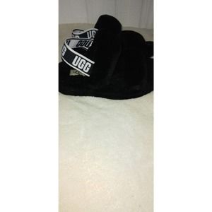 UGG Australia Oh Yeah Women's Slipper, Size 6 Black NWOB Read:)